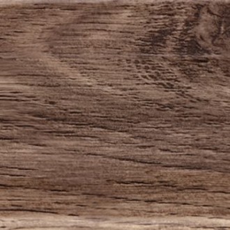Плинтус ESQUERO, 633 Old Oak, H-6,66см, Vilo